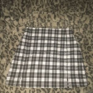 brandy melville plaid fitted skirt